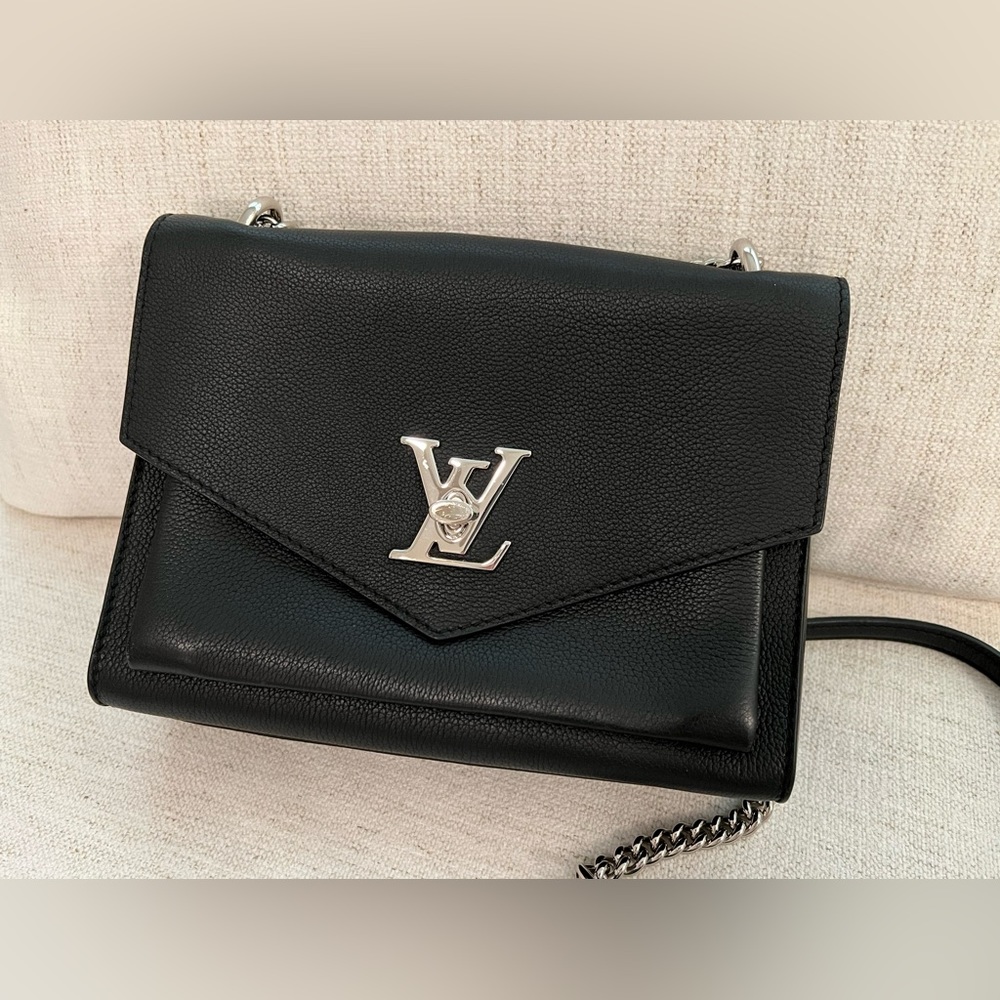 Louis Vuitton BB Lockme